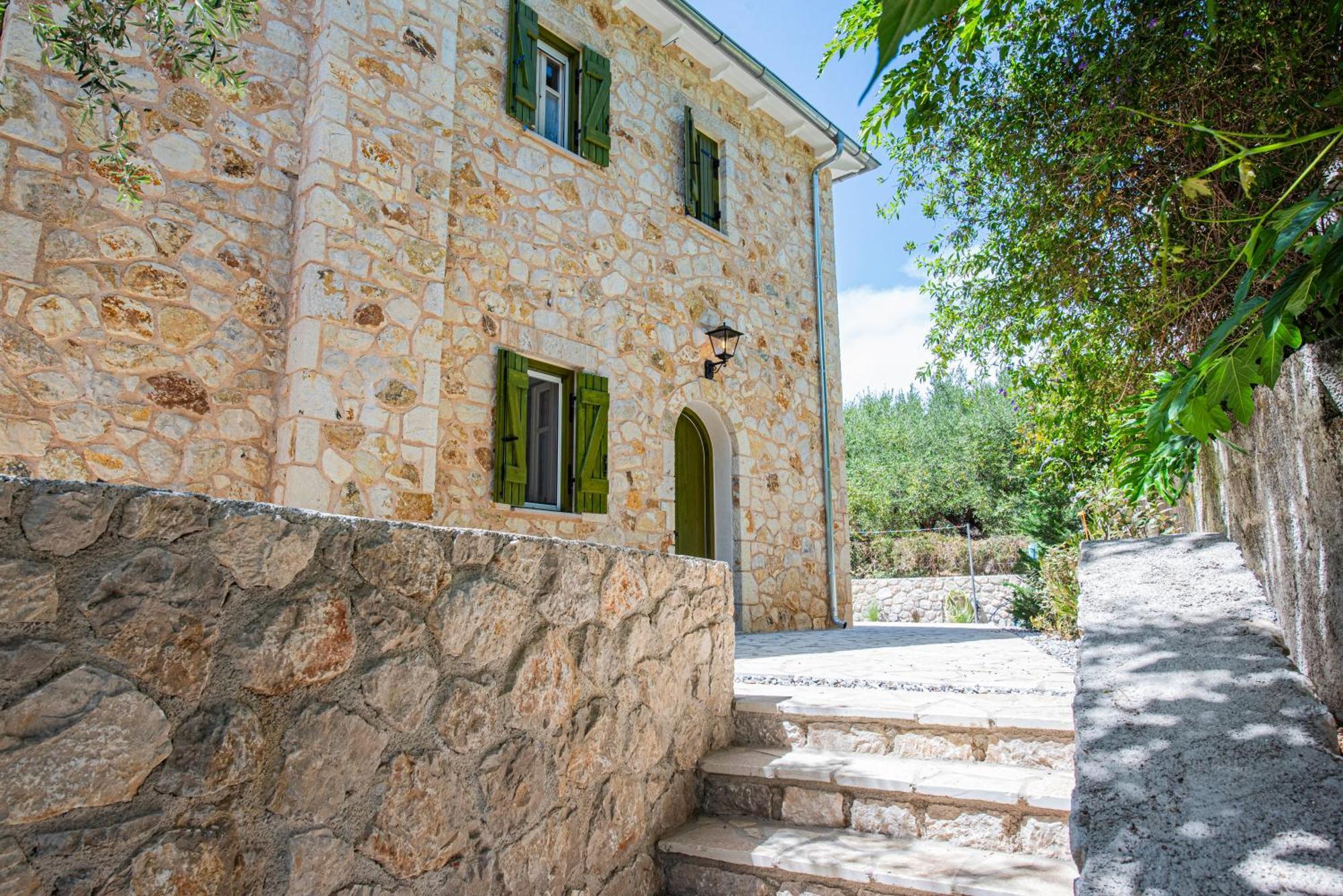 Lagadia Stone House Apartament *
