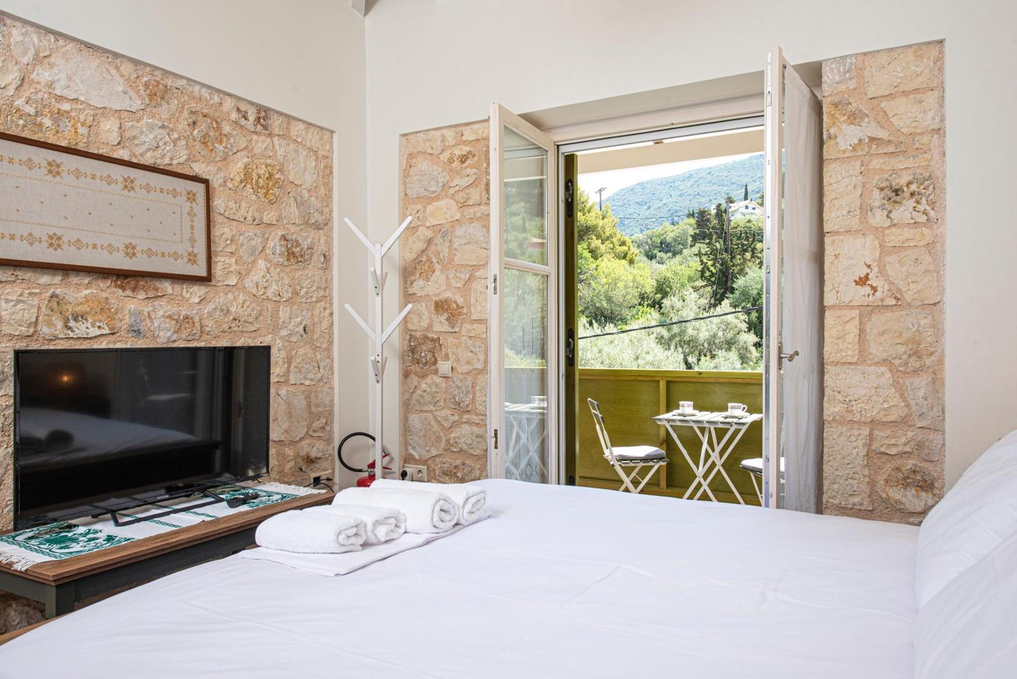 Appartement Lagadia Stone House Áyios Nikítas