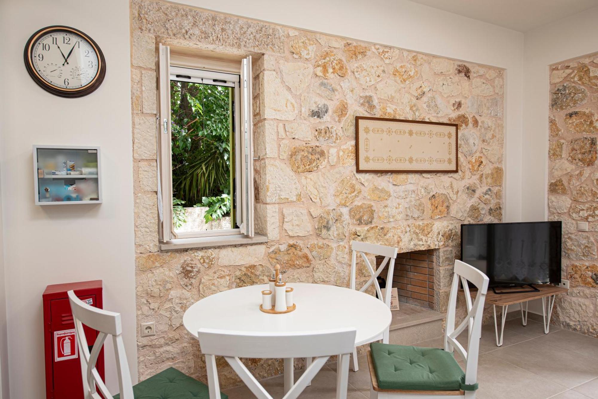 Appartement Lagadia Stone House Áyios Nikítas